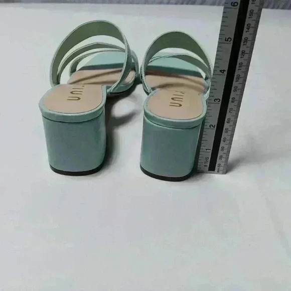 Unisa Block heel,Open, Square  toed Pumps . - Picture 5 of 6